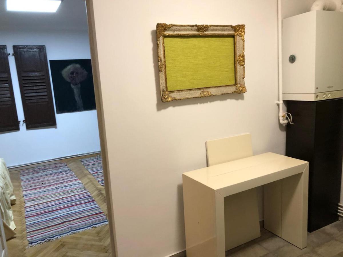 Apartment Garsoniera Centru *